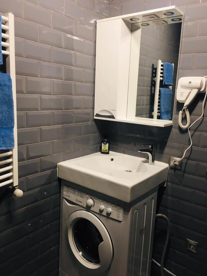 Welcome Apartments В Центре ウージュホロド エクステリア 写真